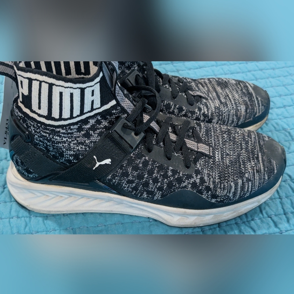 Puma Men's Black and White Knit Sneakers
